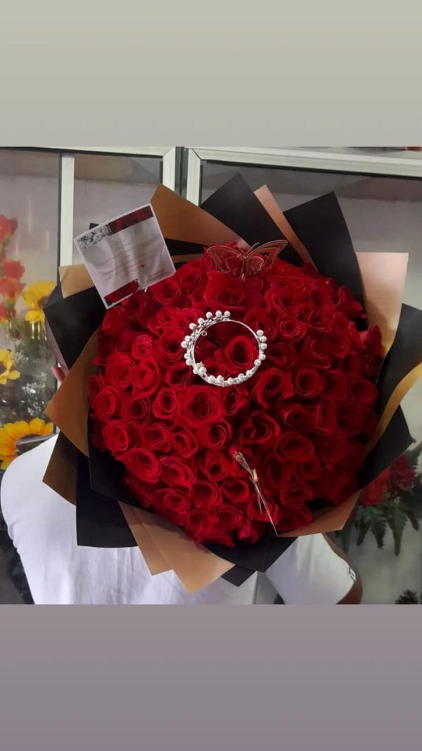 Ramo 100 Rosas Dianna